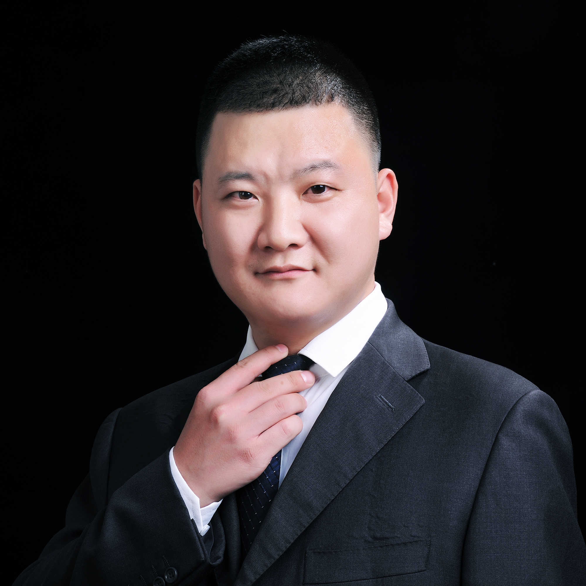 王朋